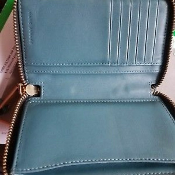 Marc Jacobs Gotham Continental Teal wallet - Picture 3 of 3